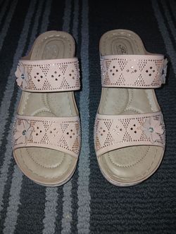 Womens shoes