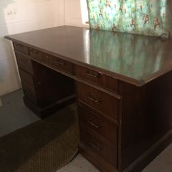 Vintage National MtAiry Desk