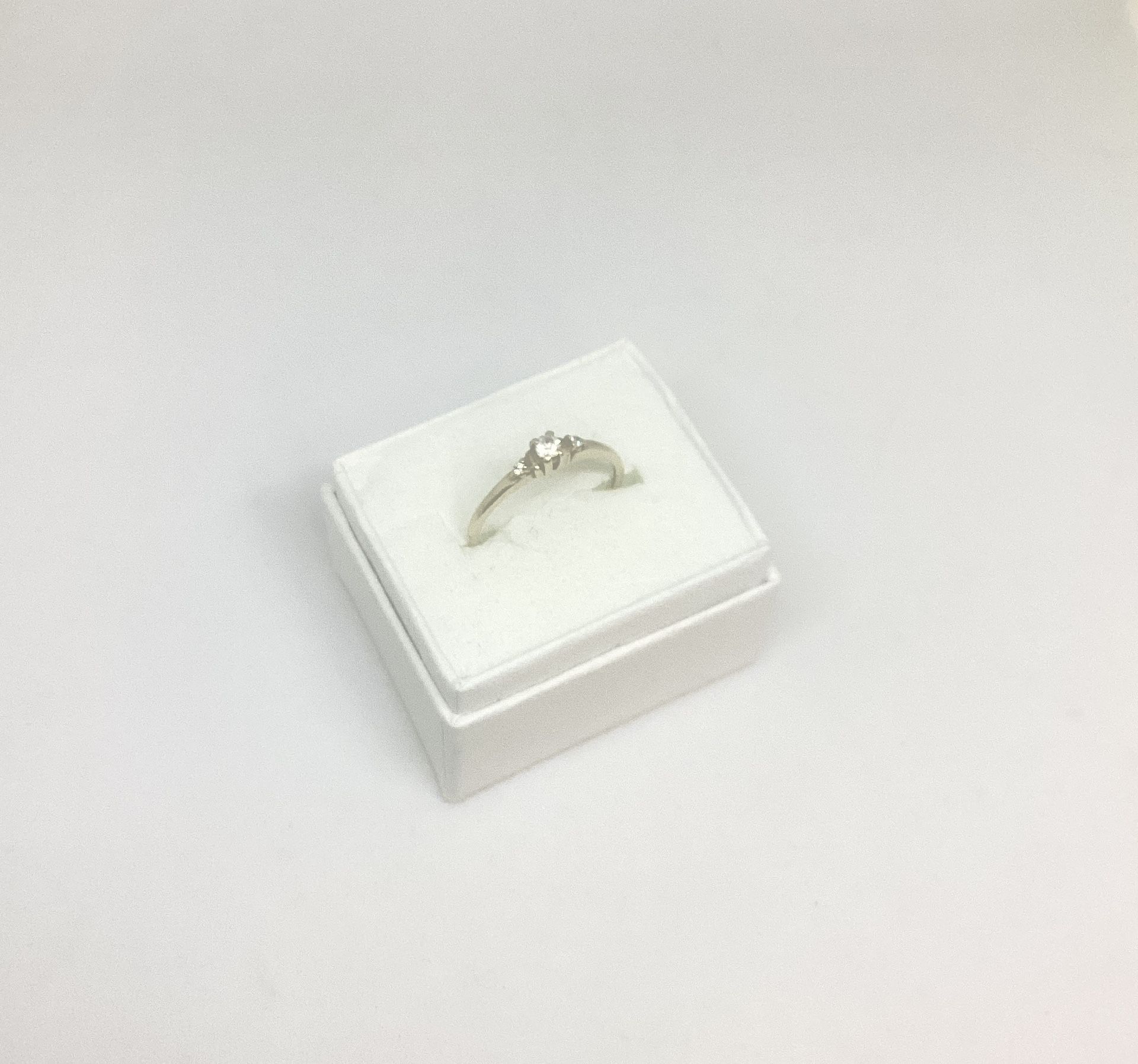 10k Solid Gold Vintage Engagement Ring