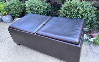 Large storage ottoman or bench
