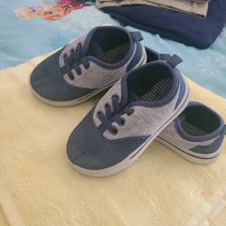 Osh Kosh Size 7