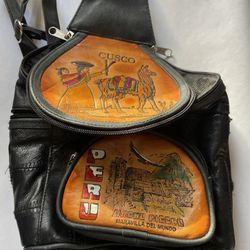 Peru Black Guine Leather Backpack