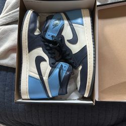Jordan 1 Retro Obsidian Size 11