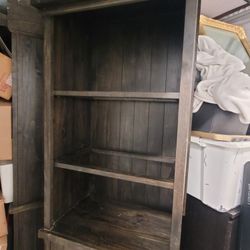 Entertainment Center Towers