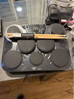 Electronic drum kit