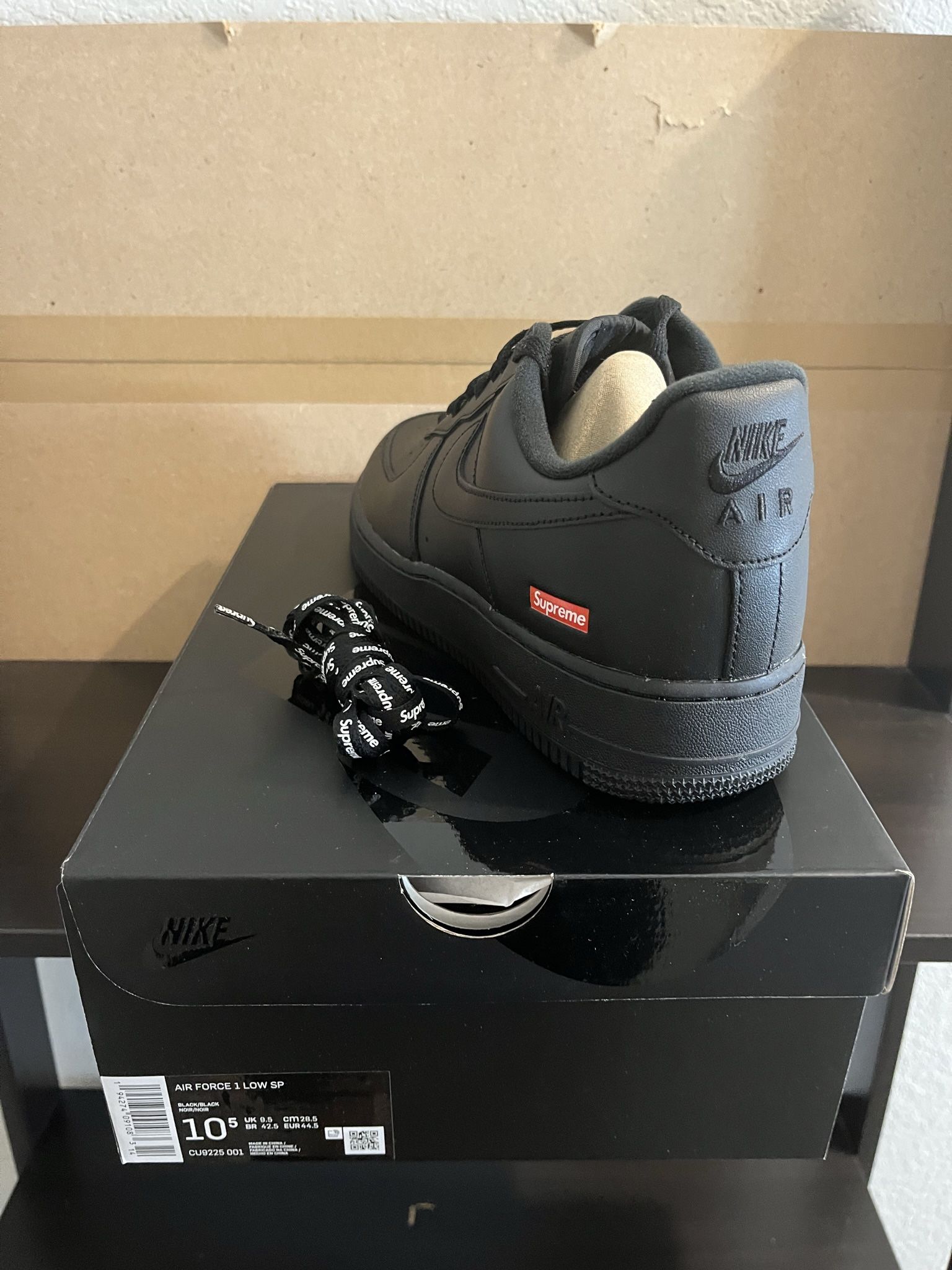 DS Supreme x Nike Air Force Black Men