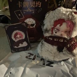 NEW INBOX  Iris Card Pact Series Plush Blind Box figure, produced by the brand ZFAZ. 