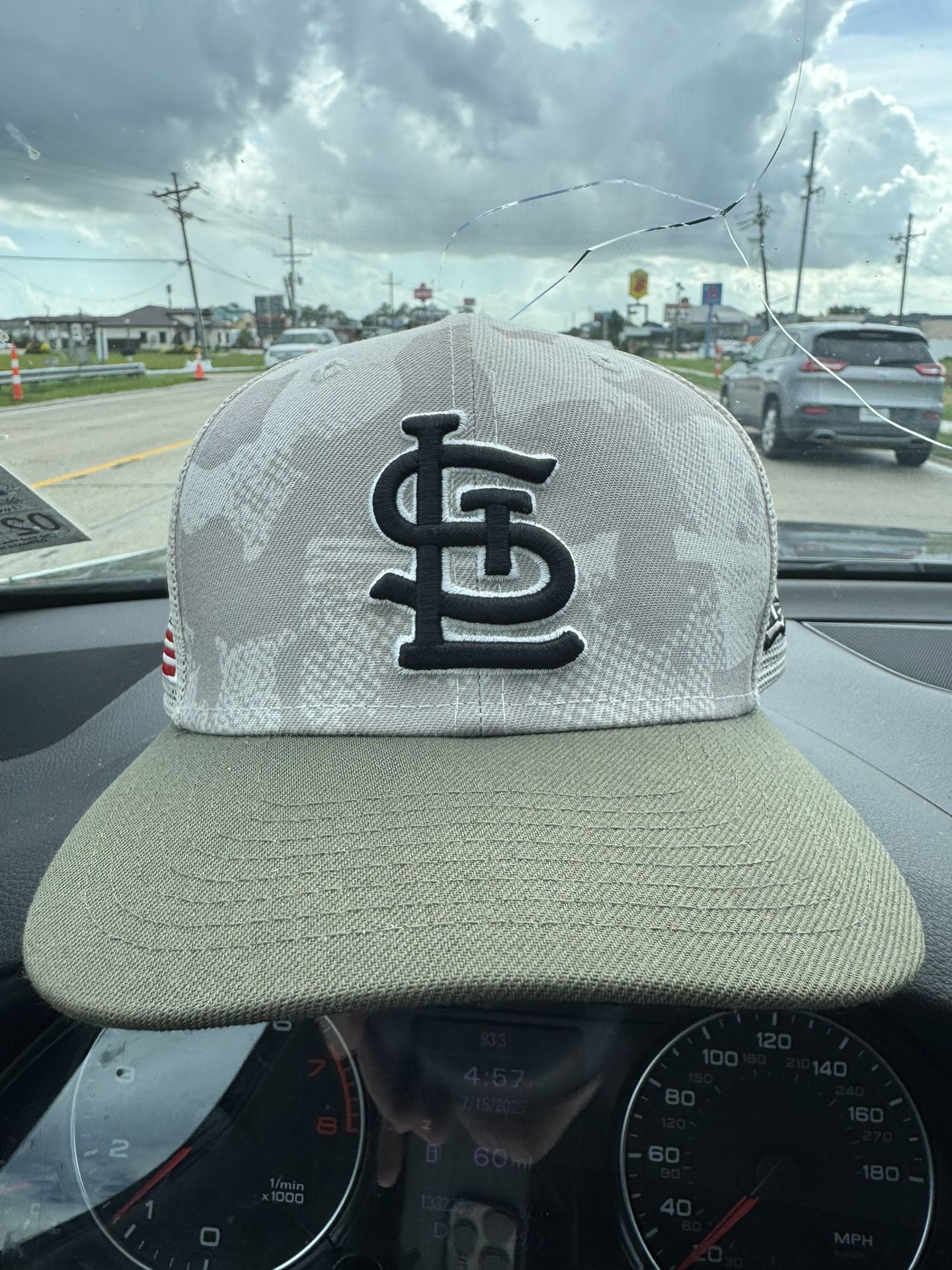 Men's New Era Light Beige/Olive St. Louis Cardinals 2025 Armed Forces Day 9Seventy Genuine Merchandise 