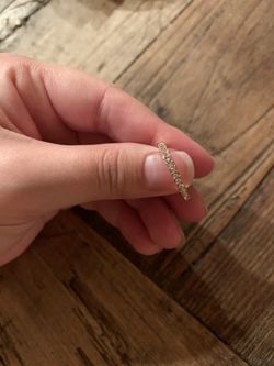 New Fashionable Bling Band Ring Size 6