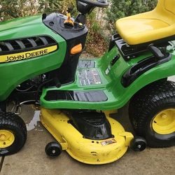 Craftsman Riding Lawn Mower