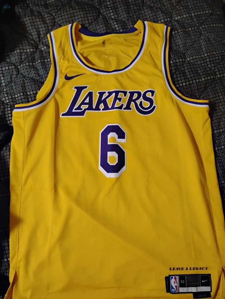 LA Lakers Lebron James Jersey