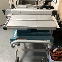 10” Makita 2705X1 10" Contractor Table Saw with Stand