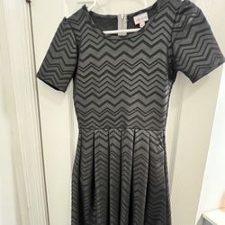 Who Doesn’t LOVE A Dress With Pockets😝