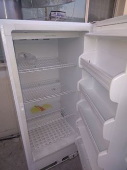 Frigidaire deep freezer