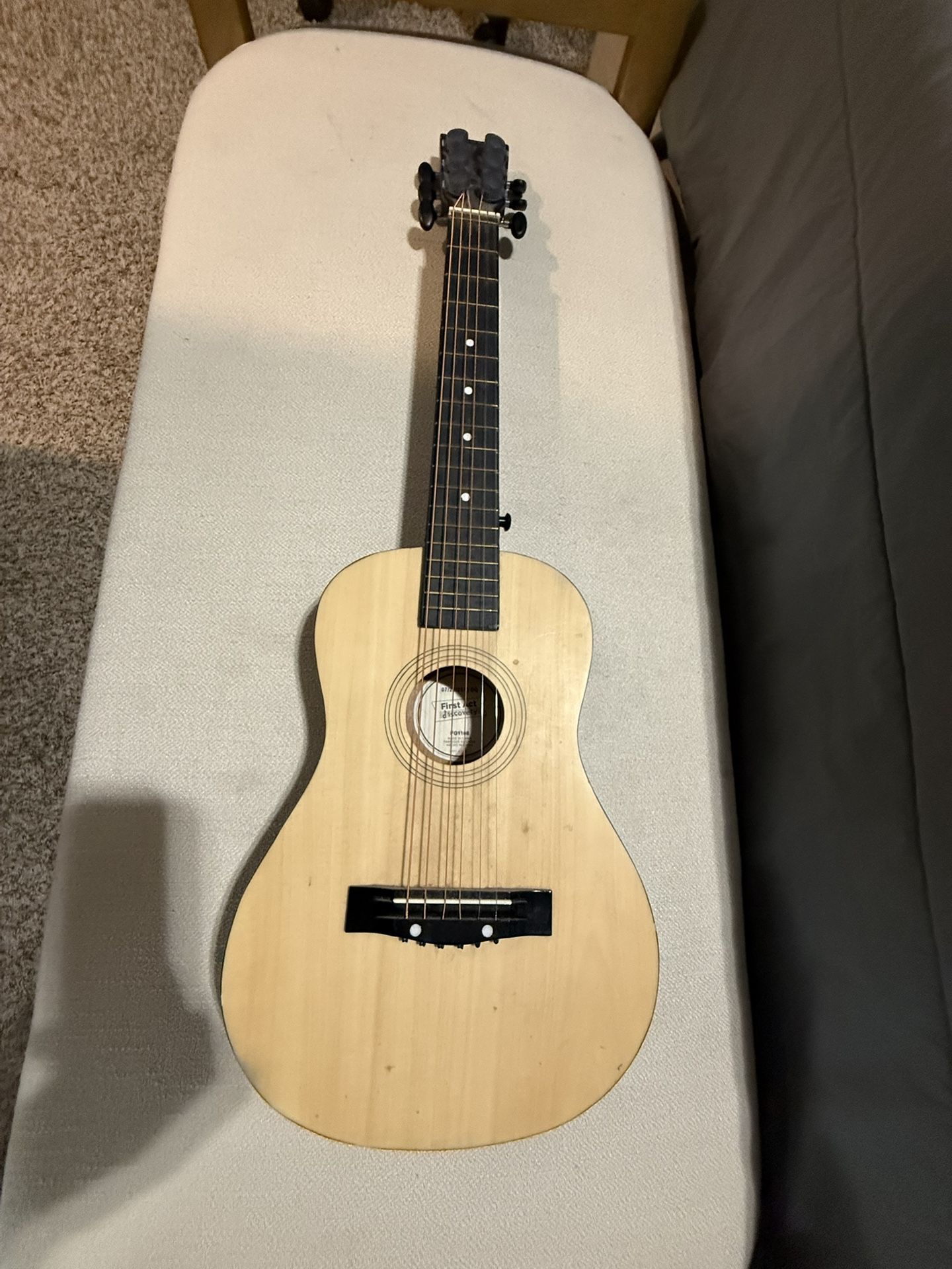 Small Acoustic Guitar – 23” Kids/Travel Size