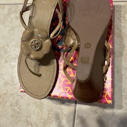 Wedge Sandal Tory Burch Size 81/2 Color Beige