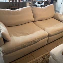 Like New Cream Sectional Couch