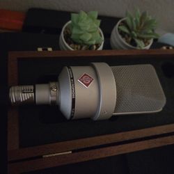 Neumann TLM 103 Condenser Microphone (Authentic)