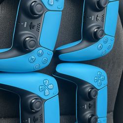 4 Brand New Ps5 Controllers Never Used 50 Each 