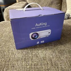 Auking Projector 