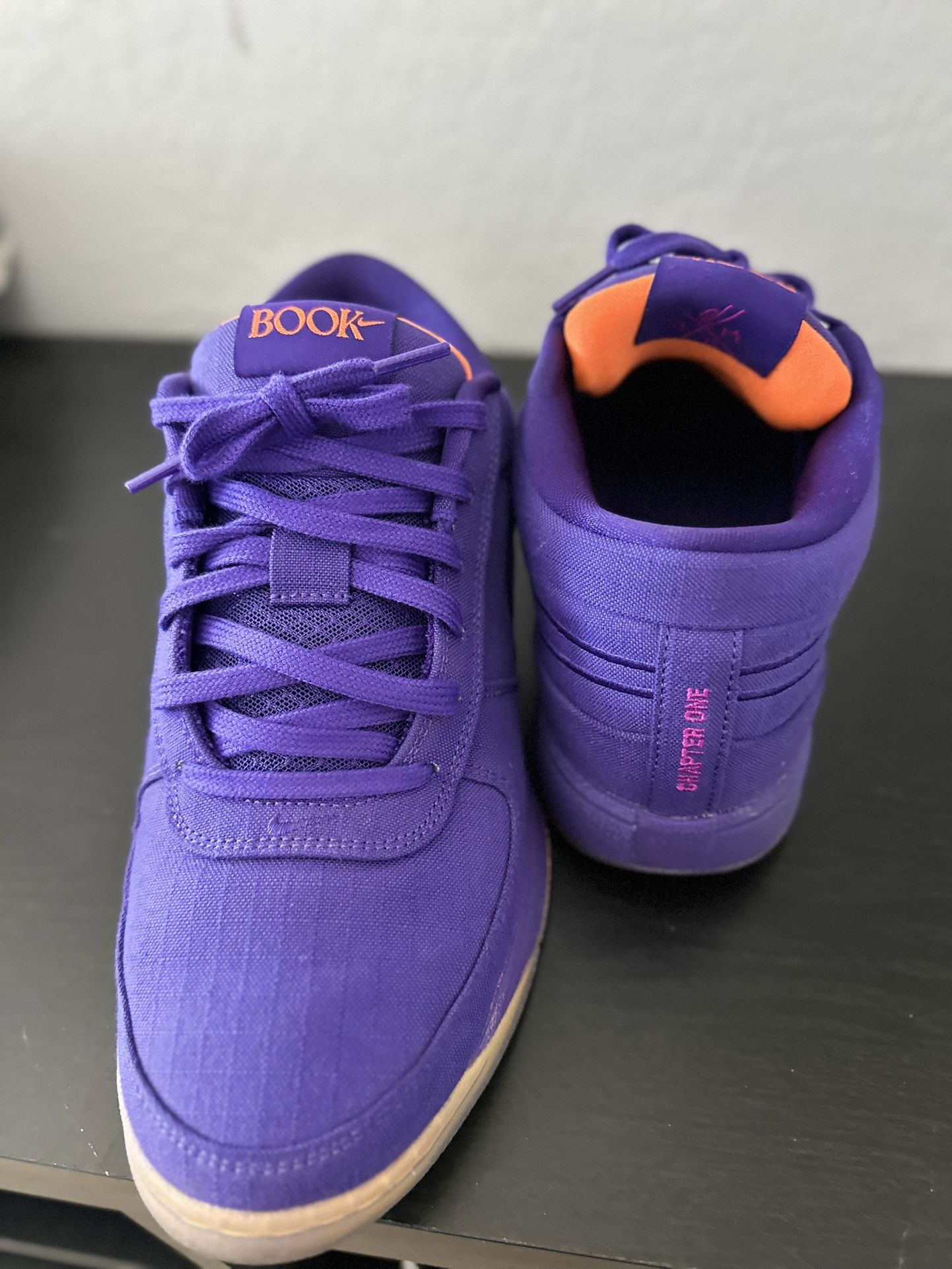 Nike Book 1