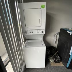 KENMORE STACKABLE WASHER AND ELECTRIC DRYER 24”