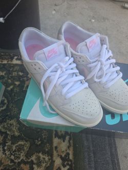 Nike SB Dunk Low Sneakers
