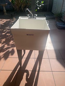Outdoor Utility Sink