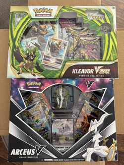 Pokemon Arceus V and Kleavor VStar Collections
