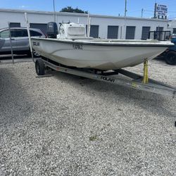 18’ 2002 Polar Flats Boat 