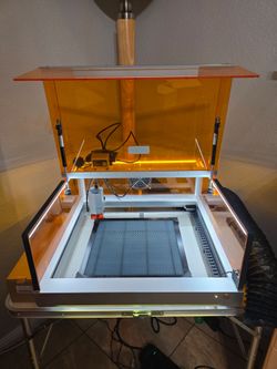 Like New! TOOCAA L2 20W Laser Engraver & Cutter + Air Assist & 5-in-1 Rotary Set