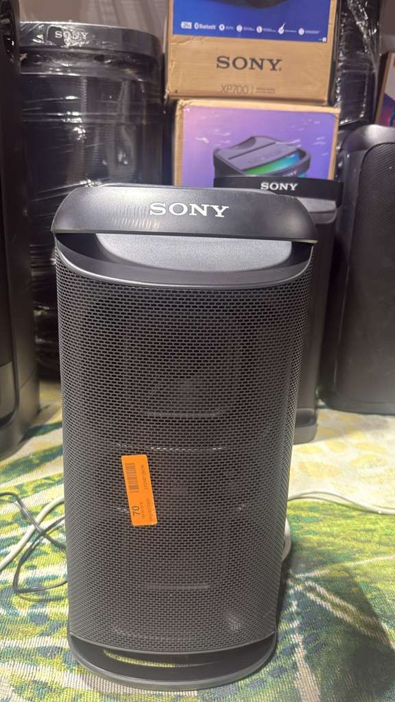 Sony SRS-XV800 X-Series Wireless Portable Bluetooth Party Speaker.  $450  1pc  Out of box No mic