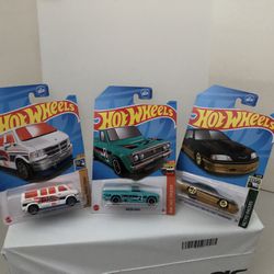 Lot of 3 Hot Wheels /Or Best Offer