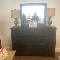 Dresser Mirror Set Must Pick Up 