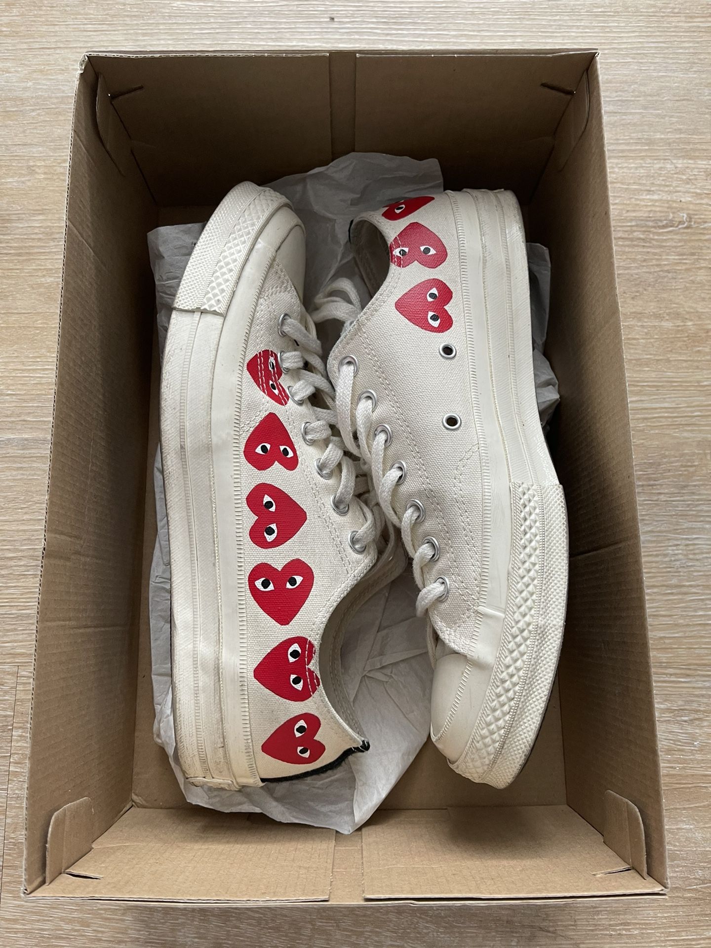 comme des garcons converse low top Size 9