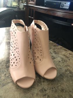 Women’s high heels