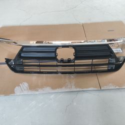 For 2020 2021 2022 2023 Honda Odyssey Front Grille With Chrome Trim