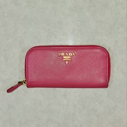 PRADA SAFFIANO LEATHER PINK FULL ZIP 6 KEY HOLDER WALLET 5½" X 3" MADE IN ITALY #85