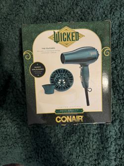 Wicked Conair Blow Dryer (green)