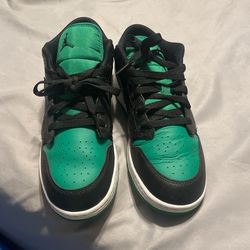 Jordan 1 Low Lucky Green