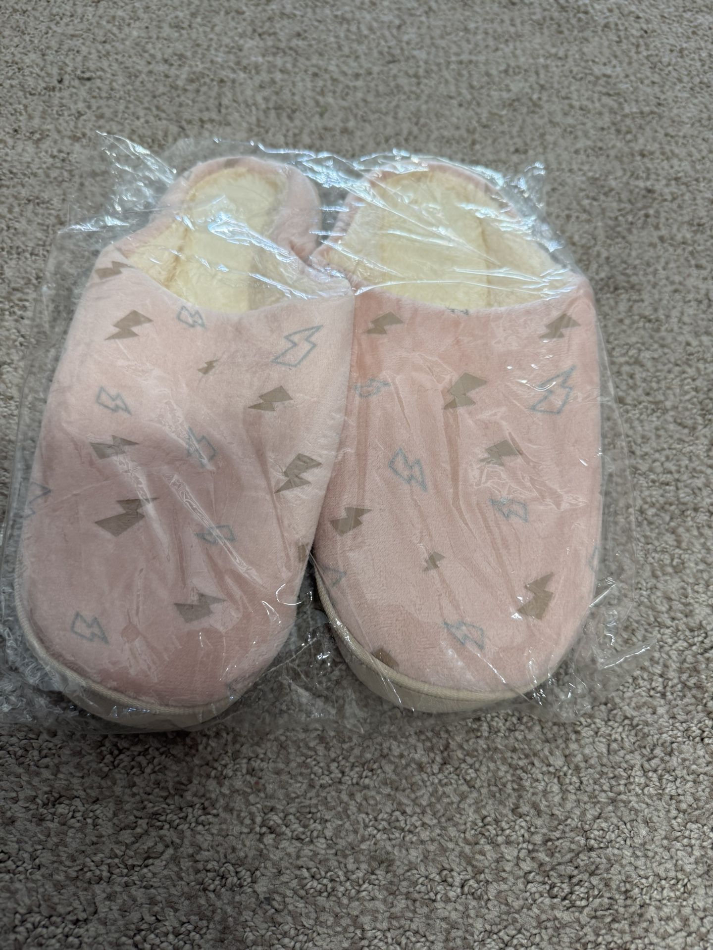 Brand New Cozy Sandals, Fluffy Flipper, Winter, Shoes