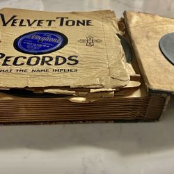 14 antique albums from 1926 1-45