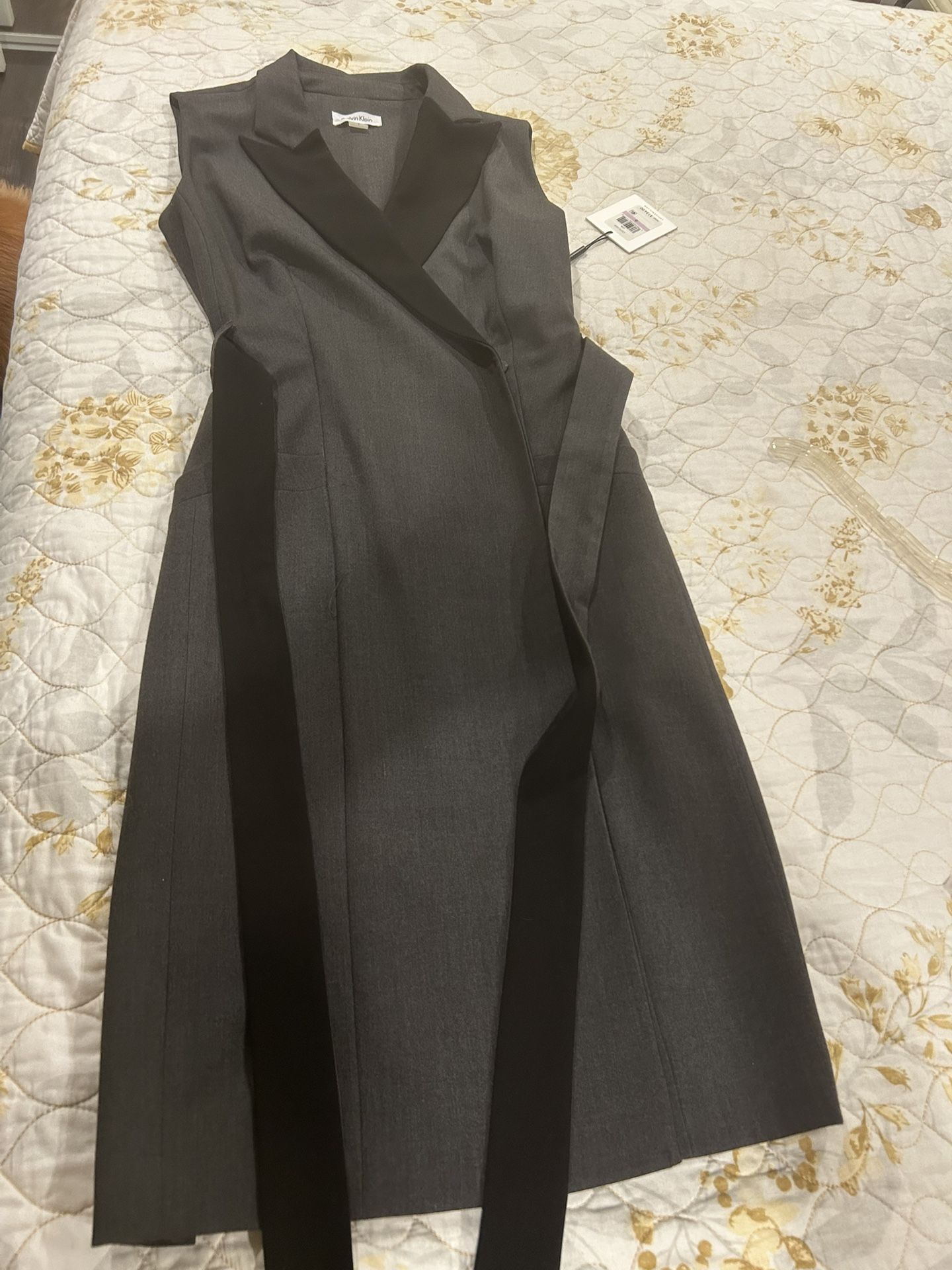 New Women Calvin Klein Dress Size 6