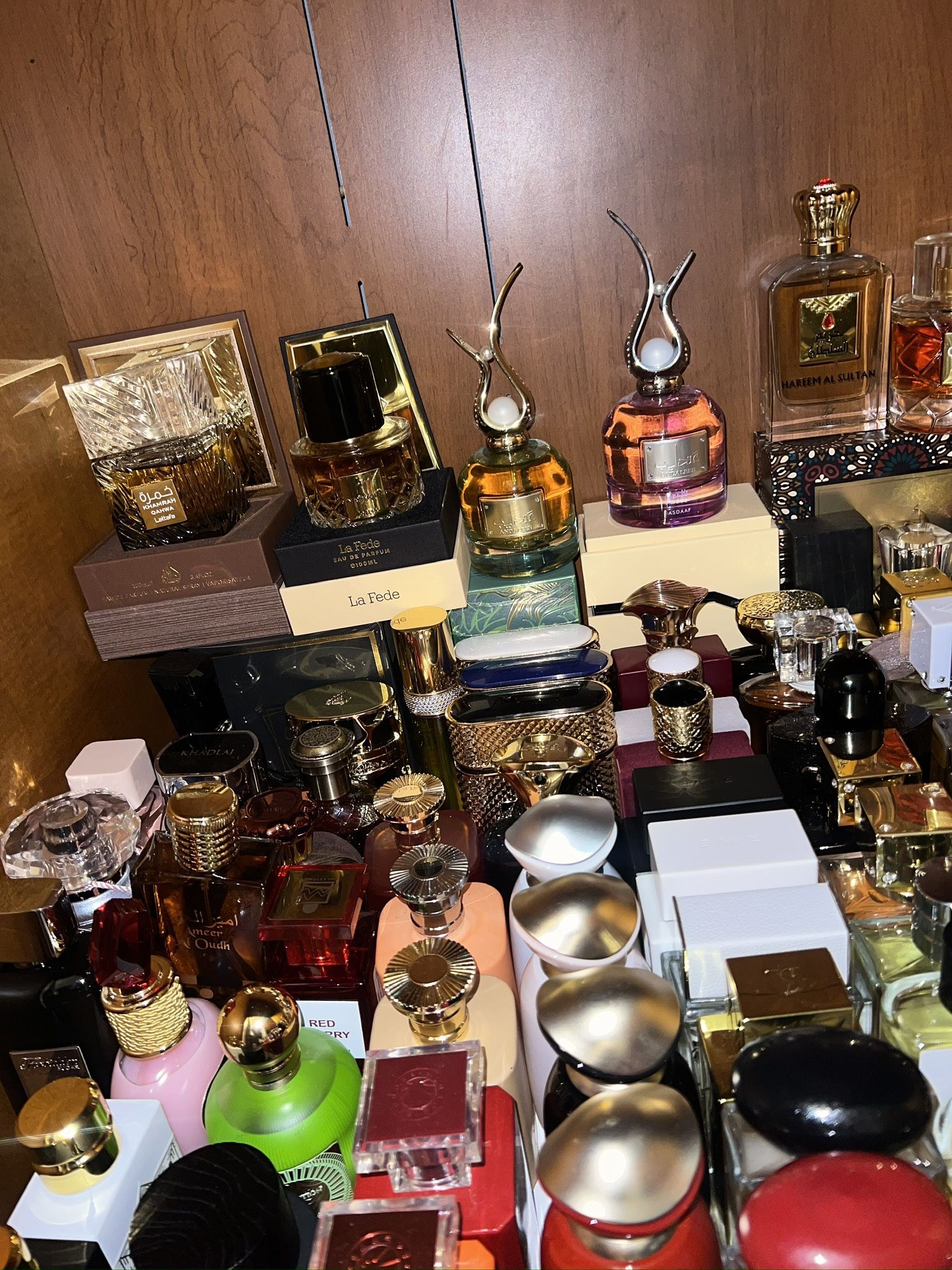 Many Different Arab Perfumes / Colognes 