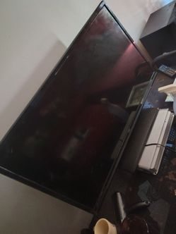 32 Inch TCL Flat Screen