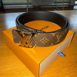 New Louis Vuitton Monogram Leather Belt 