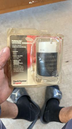 Turnlok  Blocking Connector