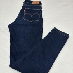 Womens Levi’s Jeans