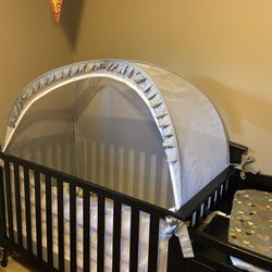 Crib + Changing Table (w/ Mattress & Crib Tent)