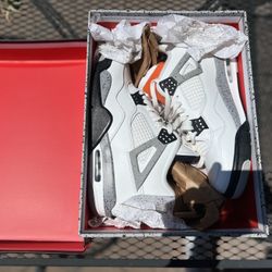 Air Jordan  4 Retro OG White Cement Size 10 2025